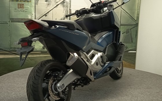 Gebrauchtmotorrad Honda Forza 750 - Bild 5