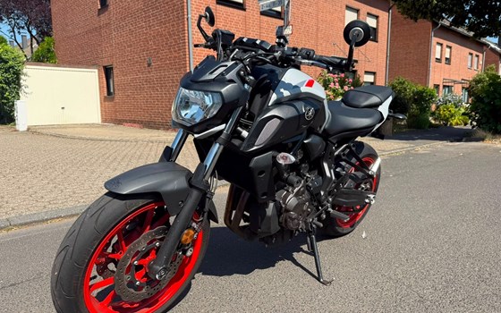 Gebrauchtmotorrad Yamaha MT-07 - Bild 4