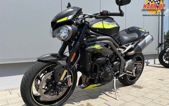 Gebrauchtmotorrad Triumph Speed Triple RS - Bild 11