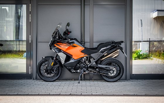 Gebrauchtmotorrad KTM 1390 Super Adventure S EVO - Bild 4