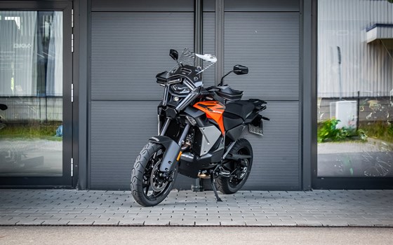 Gebrauchtmotorrad KTM 1390 Super Adventure S EVO - Bild 5