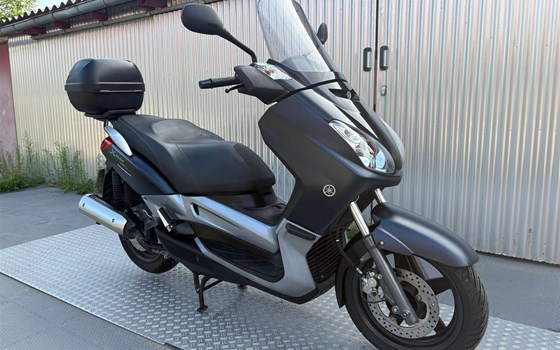 Gebrauchtmotorrad Yamaha XMAX 125 - Bild 1