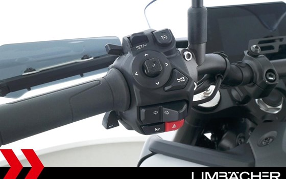 Gebrauchtmotorrad Yamaha MT-09 Y-AMT - Bild 22