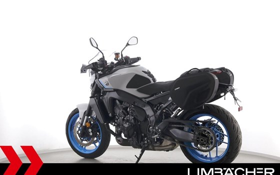 Gebrauchtmotorrad Yamaha MT-09 Y-AMT - Bild 6
