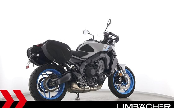 Gebrauchtmotorrad Yamaha MT-09 Y-AMT - Bild 9