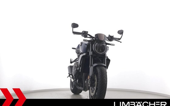 Gebrauchtmotorrad Honda CB1000R Black Edition - Bild 11