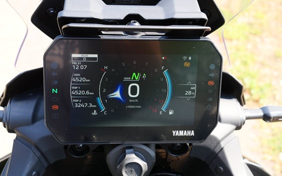Gebrauchtmotorrad Yamaha Tracer 9 GT+ Y-AMT - Bild 8