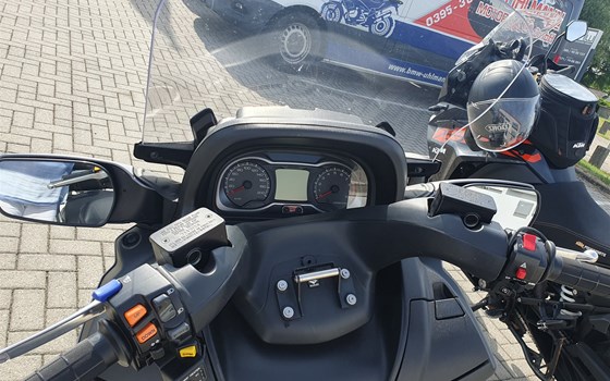 Gebrauchtmotorrad Suzuki Burgman 650 Executive - Bild 2