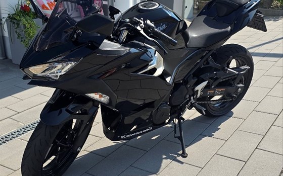 Gebrauchtmotorrad Kawasaki Ninja 400 - Bild 5
