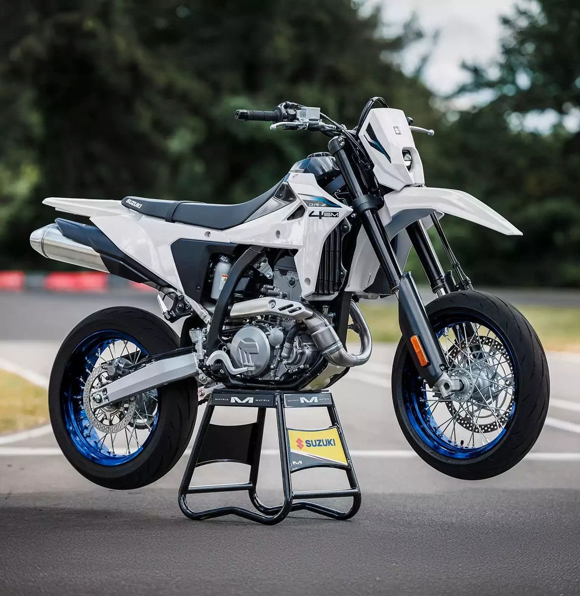 Suzuki DR-Z4SM