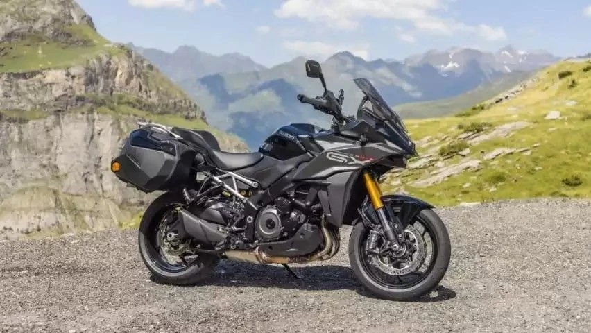 Suzuki GSX-S1000GX Travel Edition