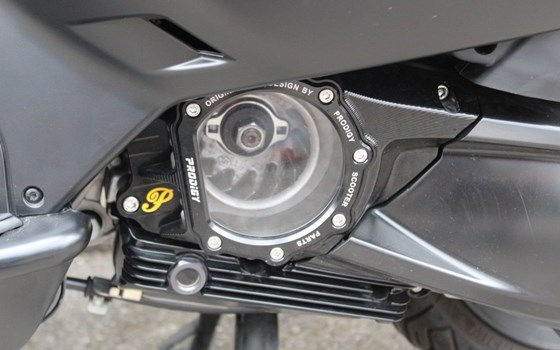 Gebrauchtmotorrad Vespa GTS 300 Super Notte - Bild 16