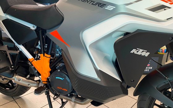 Gebrauchtmotorrad KTM 1290 Super Adventure S - Bild 10