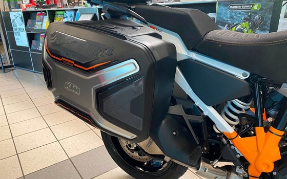 Gebrauchtmotorrad KTM 1290 Super Adventure S - Bild 12