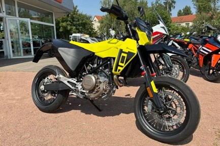 Husqvarna 701 Supermoto