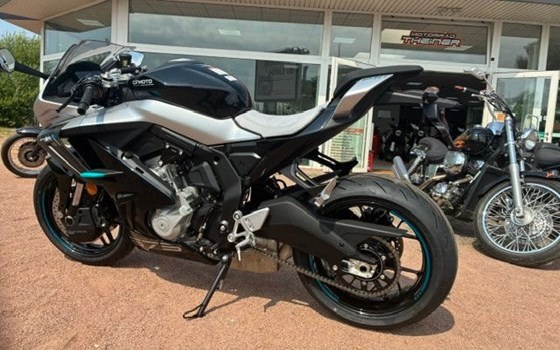 Neufahrzeug CFMOTO 675SR-R - Bild 6