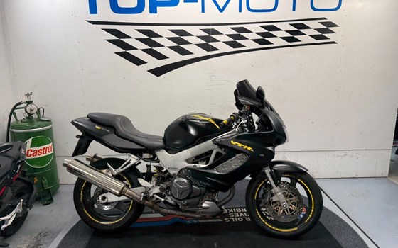 Gebrauchtmotorrad Honda VTR 1000 F Fire Storm - Bild 1