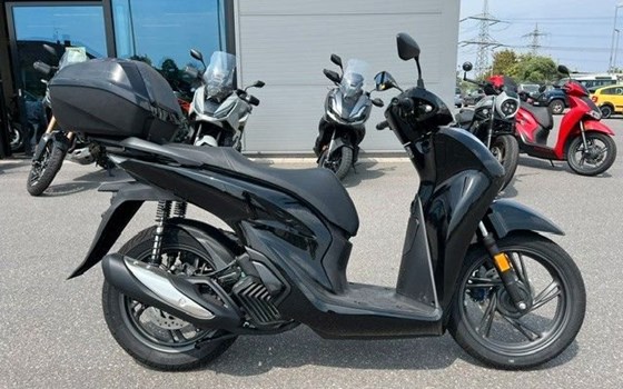 Gebrauchtmotorrad Honda SH125i - Bild 1