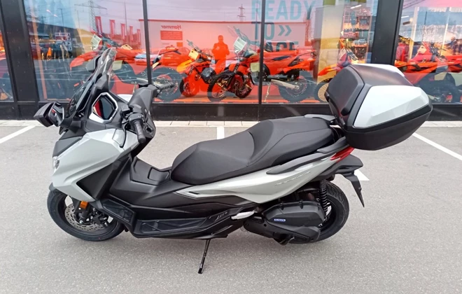 Honda Forza 125