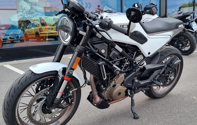 Husqvarna Vitpilen 401