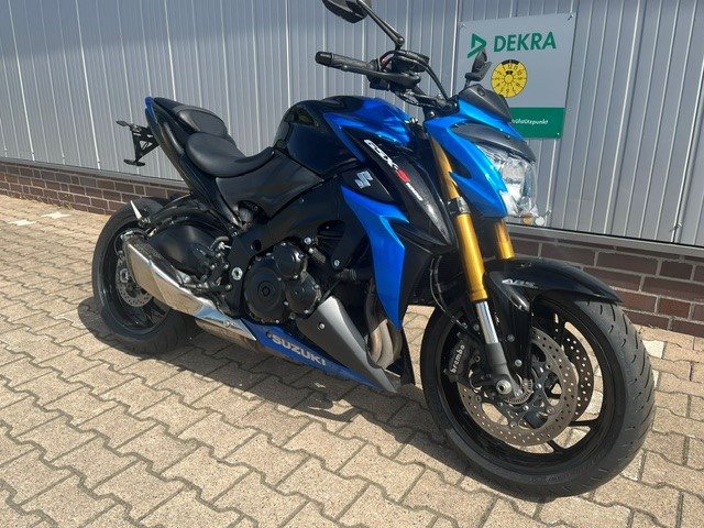 Suzuki GSX-S1000 