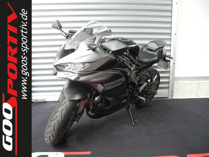Kawasaki Ninja ZX-4RR