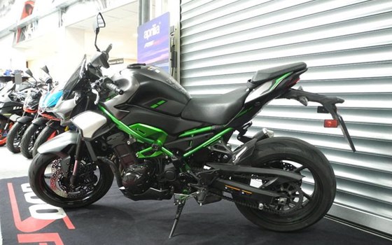 Gebrauchtmotorrad Kawasaki Z900 70kW - Bild 2