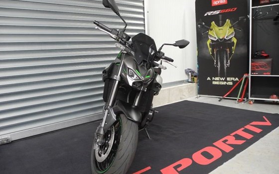 Gebrauchtmotorrad Kawasaki Z900 70kW - Bild 3