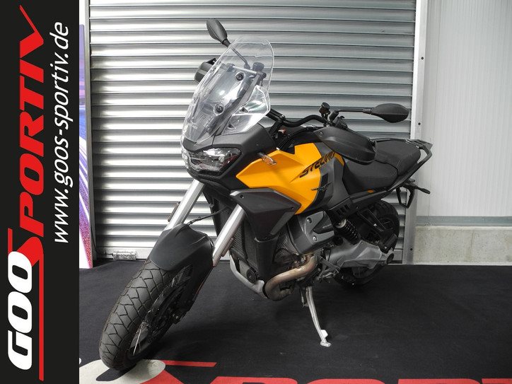 Moto Guzzi Stelvio