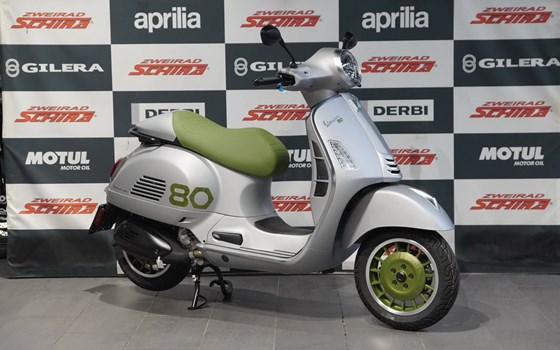 Neufahrzeug Vespa GTS 310 Edizione Ottantesimo - Bild 8