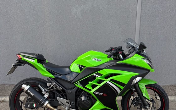 Gebrauchtmotorrad Kawasaki Ninja 300 - Bild 1