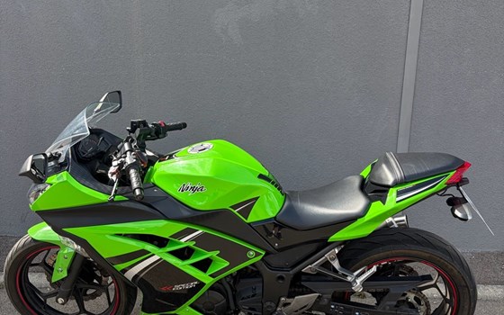 Gebrauchtmotorrad Kawasaki Ninja 300 - Bild 5