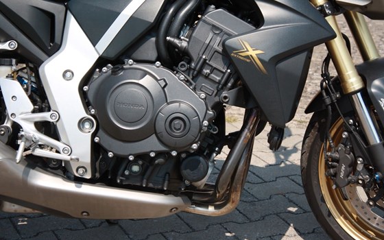 Gebrauchtmotorrad Honda CB 1000 R - Bild 8