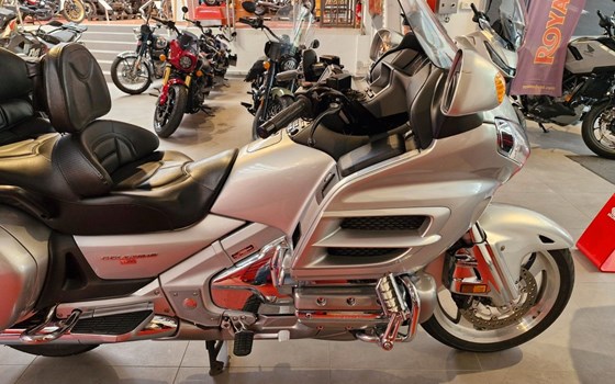 Gebrauchtmotorrad Honda GL 1800 Goldwing - Bild 14