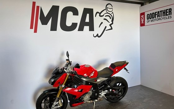 Gebrauchtmotorrad BMW S 1000 R - Bild 6