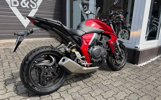 Gebrauchtmotorrad Honda CB1000R+ - Bild 3