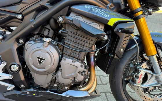 Gebrauchtmotorrad Triumph Speed Triple 1200 RS - Bild 9