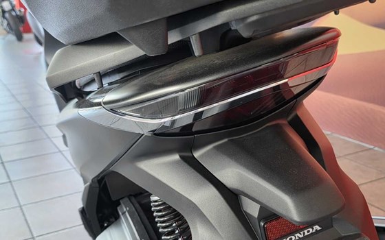 Gebrauchtmotorrad Honda SH350i - Bild 6