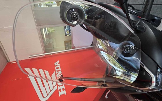 Gebrauchtmotorrad Honda SH350i - Bild 9