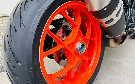 Gebrauchtmotorrad KTM 1290 Super Duke R - Bild 10