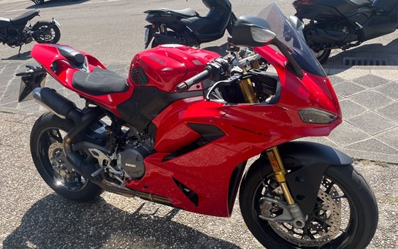 Gebrauchtmotorrad Ducati Panigale V2 S - Bild 1