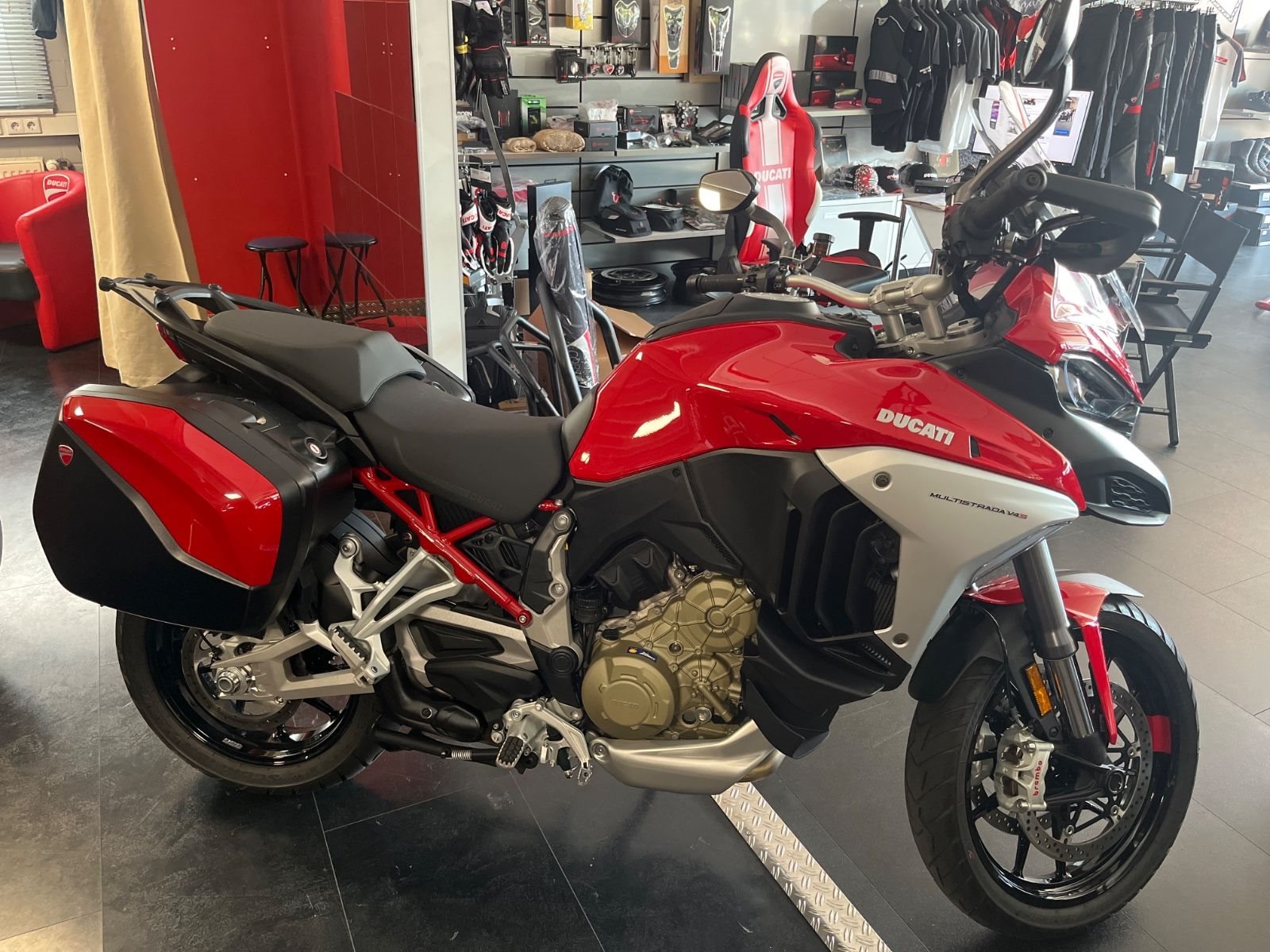Ducati Multistrada V4 S