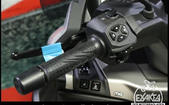 Neufahrzeug Piaggio MP3 530 HPE Exclusive - Bild 16