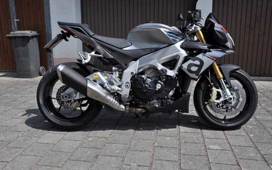 Gebrauchtmotorrad Aprilia Tuono V4 1100 RR - Bild 1