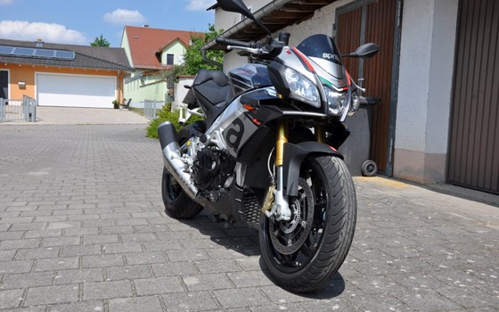 Gebrauchtmotorrad Aprilia Tuono V4 1100 RR - Bild 4