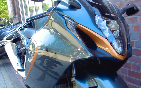 Gebrauchtmotorrad Suzuki GSX 1300 R - Bild 12