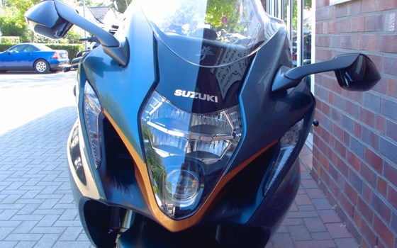 Gebrauchtmotorrad Suzuki GSX 1300 R - Bild 4