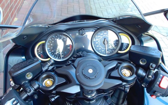Gebrauchtmotorrad Suzuki GSX 1300 R - Bild 8