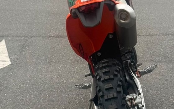 Neufahrzeug KTM 350 EXC-F SIX DAYS - Bild 4