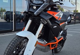 Neumotorrad KTM 1390 Super Adventure R